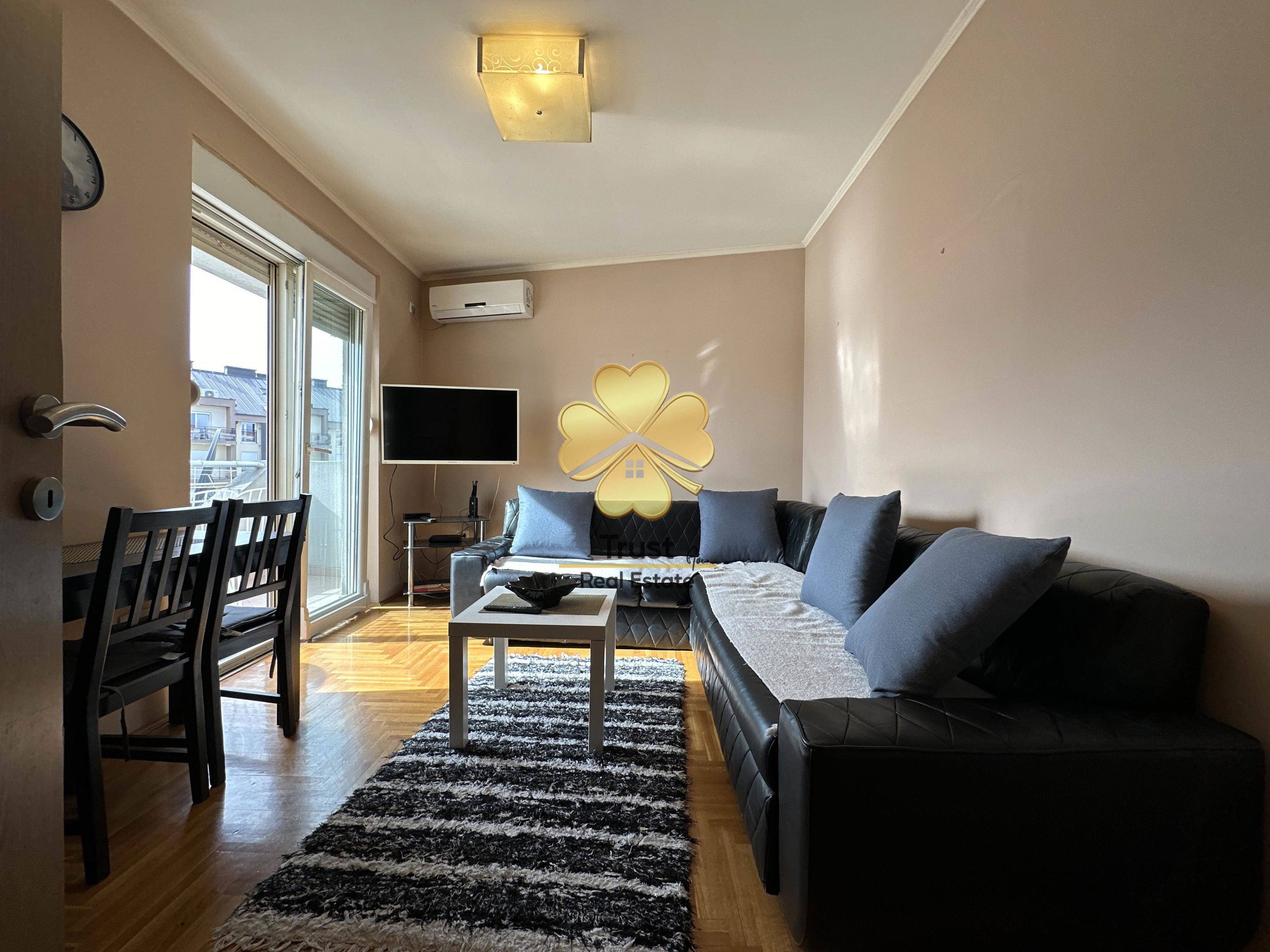 Izdavanje - Stan Podgorica, Ljubović