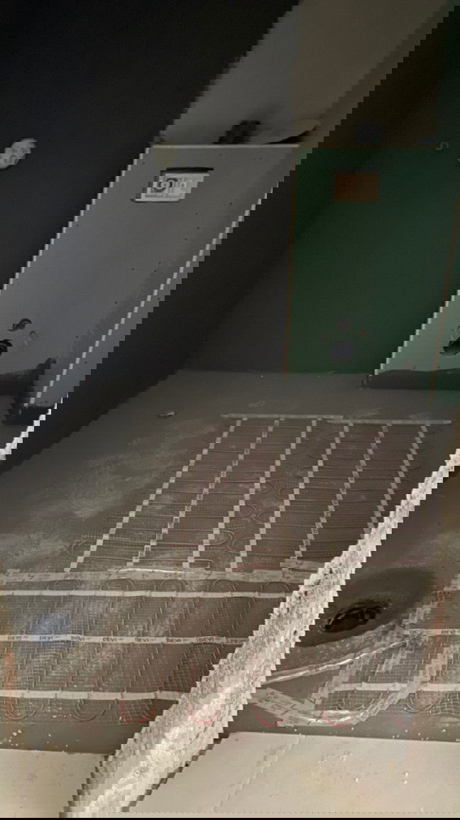 ea260452-32f1-4cd2-969a-e3f5e32eeeb2.jpeg