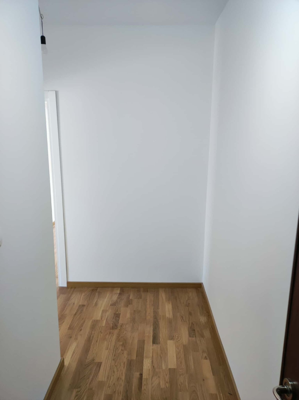 ea7e7d18-ae61-486d-a6a0-d4cdcfc2d972.jpg