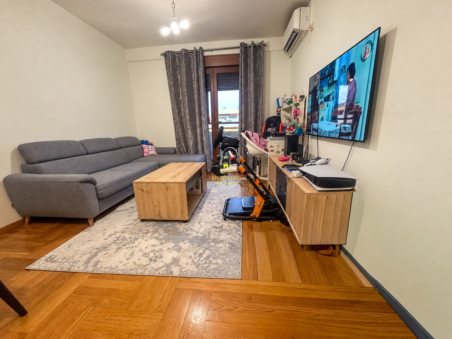 Sale - Apartment Podgorica, Stari Aerodrom