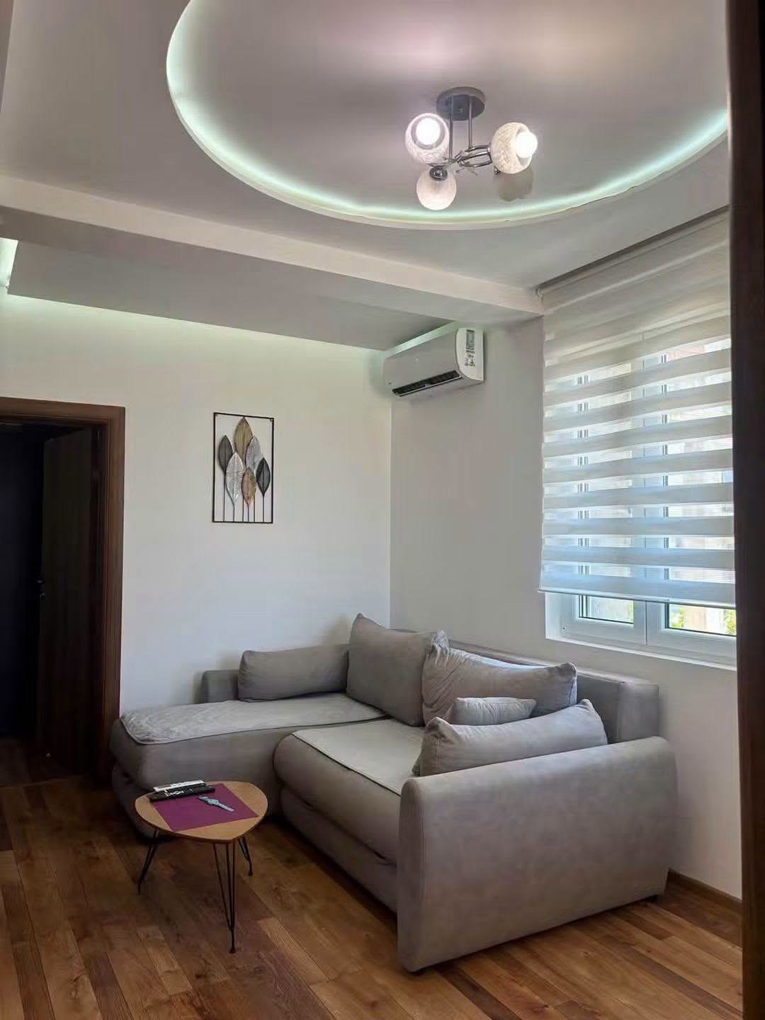 Izdavanje - Stan Tivat, Donja Lastva