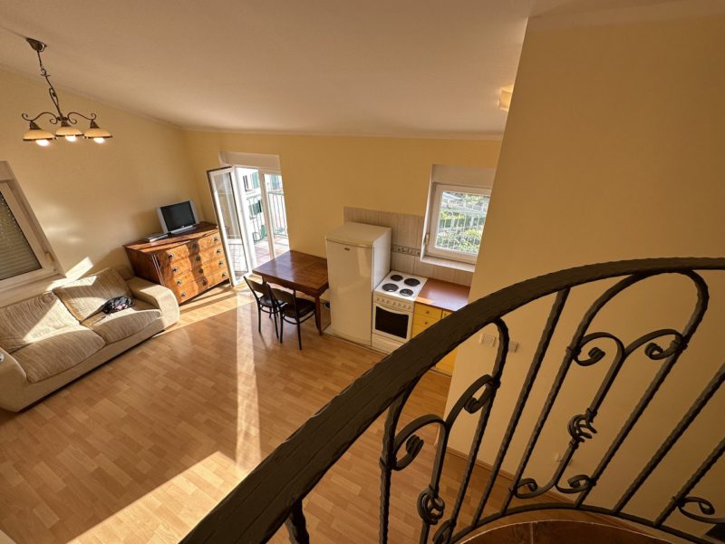 Sale - Apartment Budva, Podkošljun