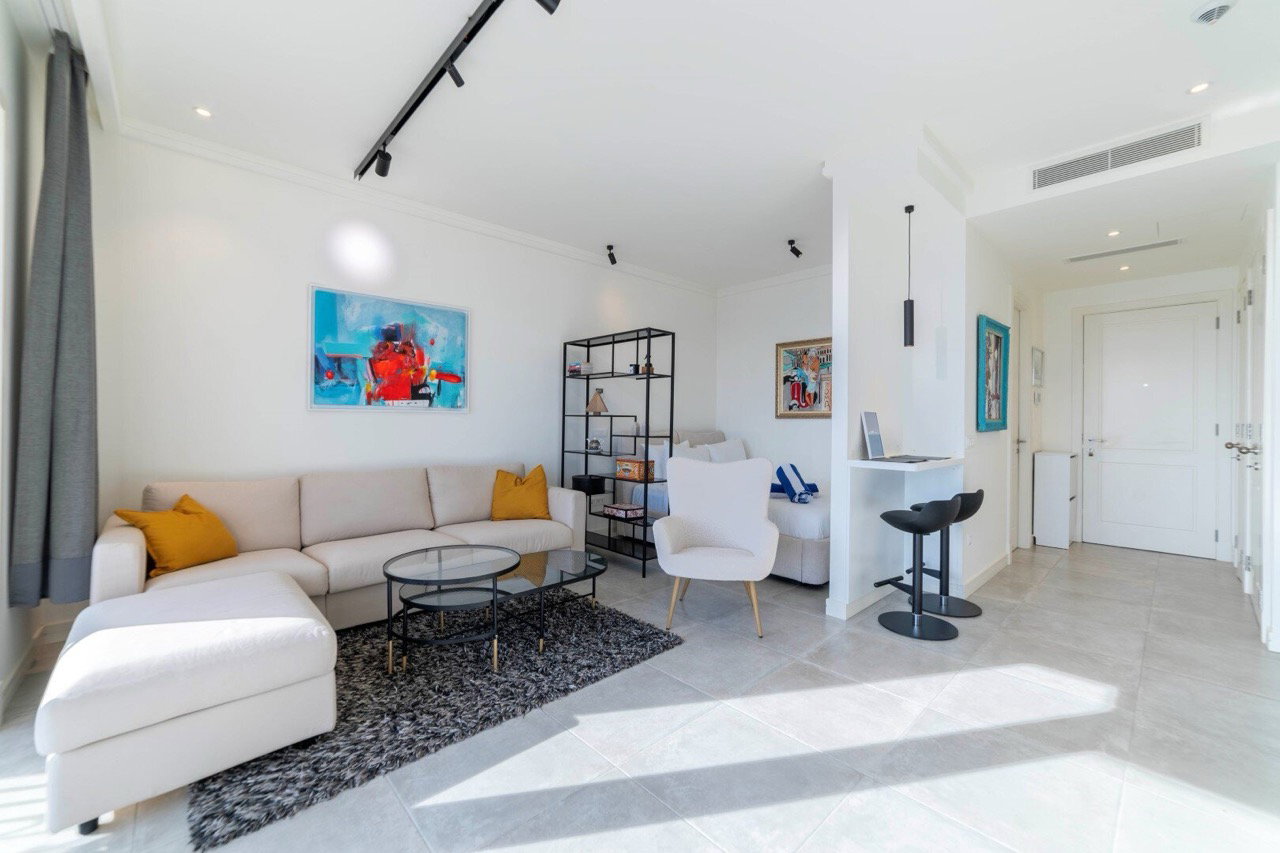 Продажа - Квартира Tivat, Radovići