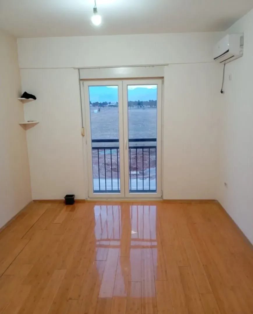 Продаж - Квартира Podgorica, Stari Aerodrom