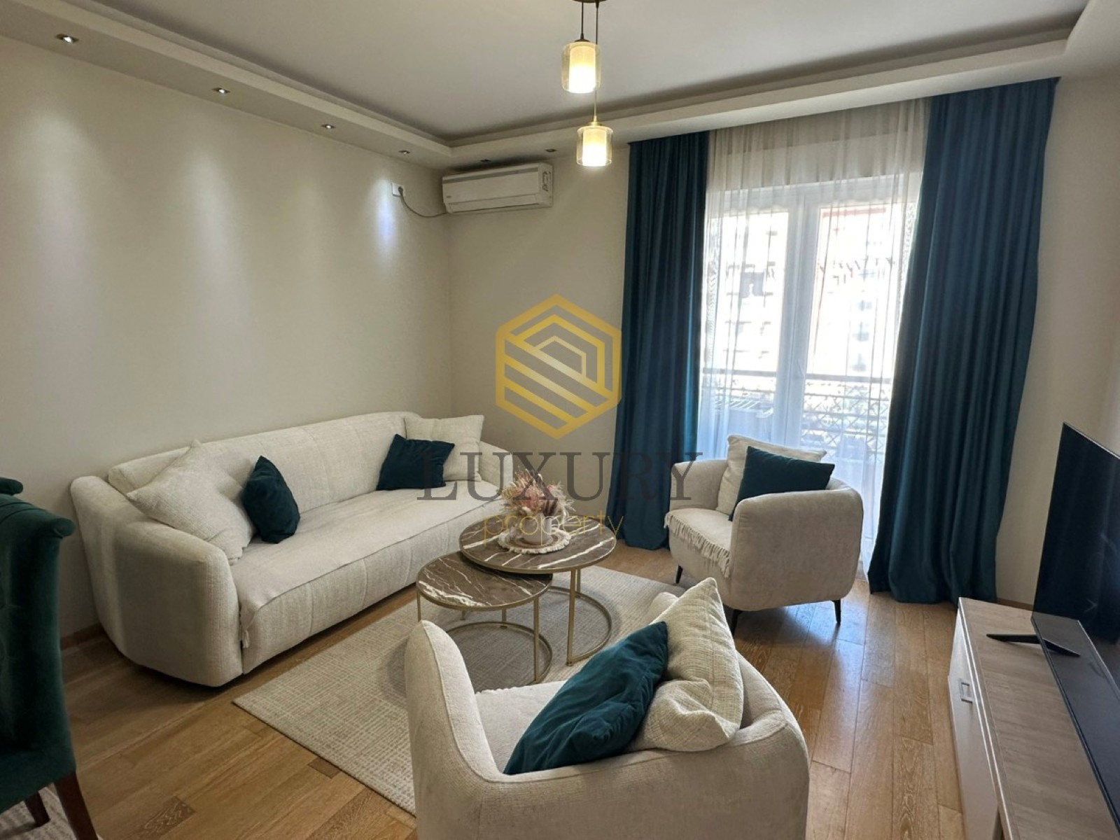 Sale - Apartment Podgorica, Stari Aerodrom
