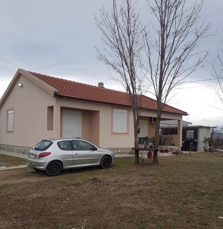 Продаж - Будинок Podgorica, Podgorica