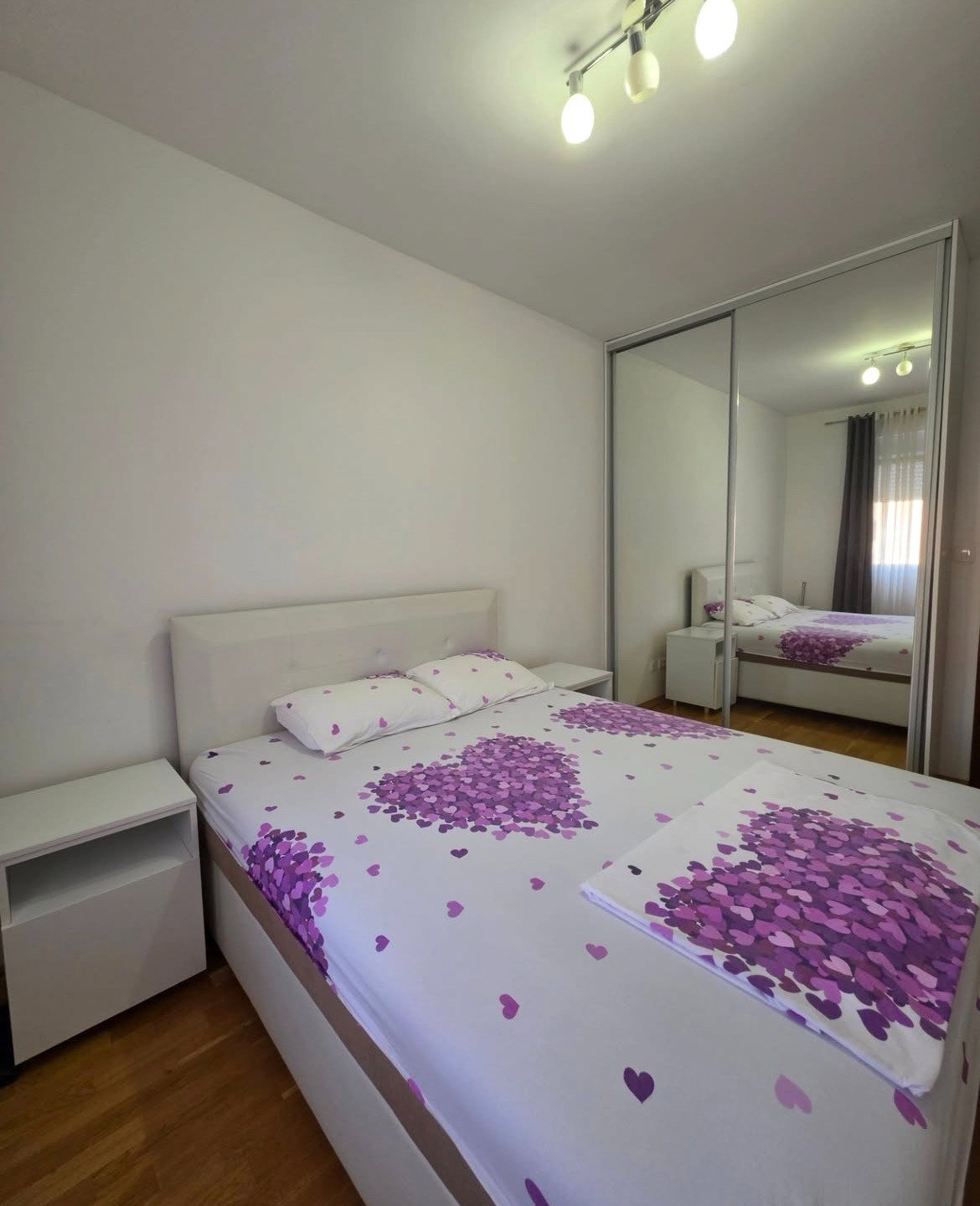 edf74127-3203-4e04-98d7-8e6898745391.jpg