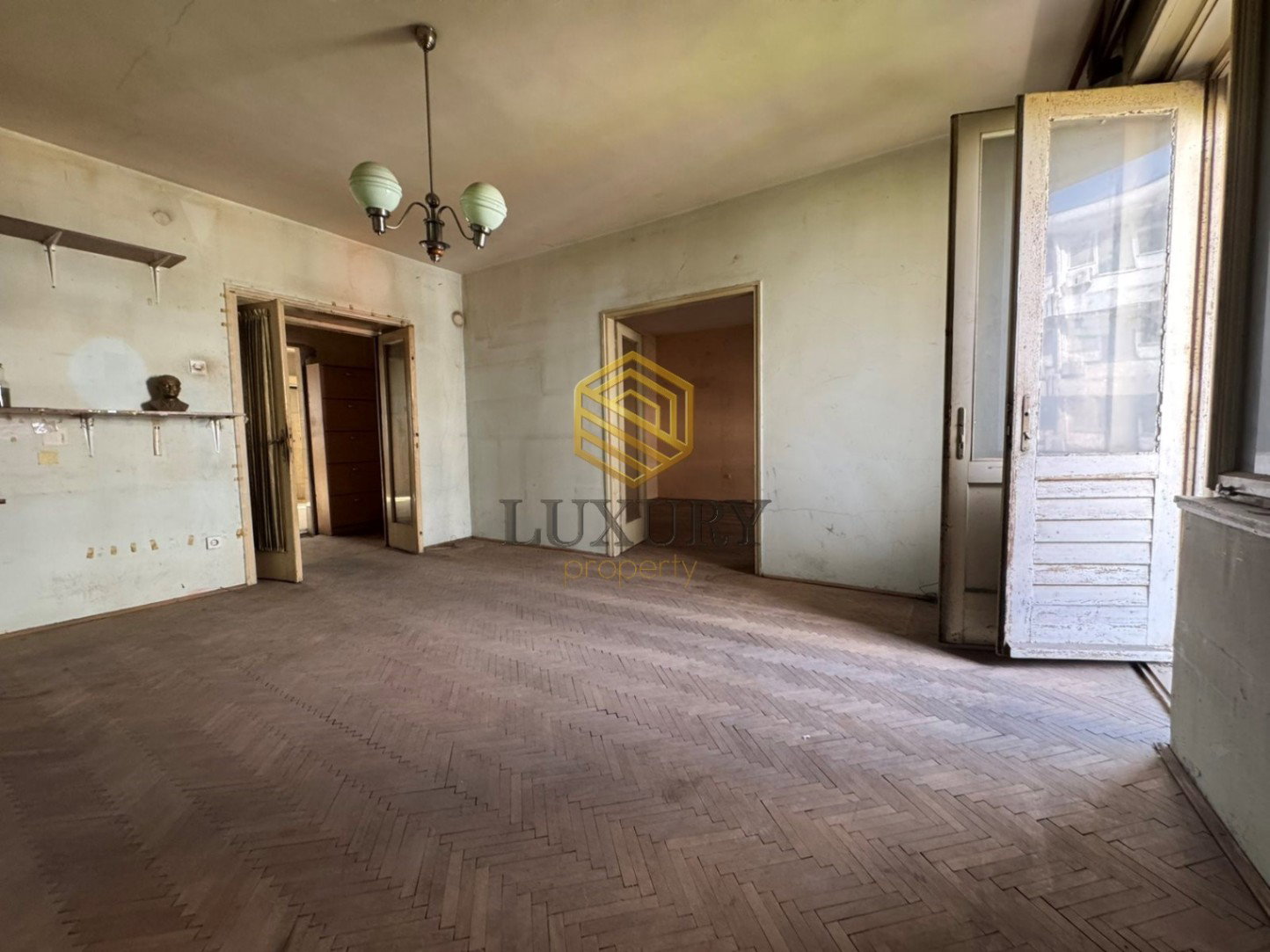 Sale - Apartment Podgorica, Centar