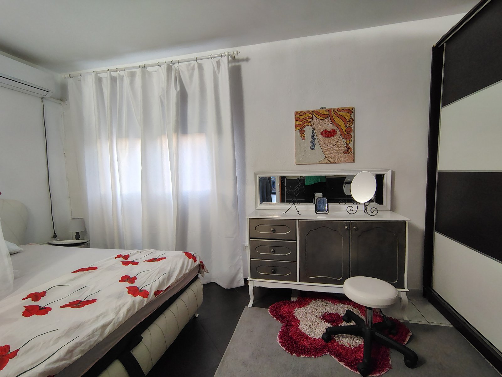 eecb95bd-25ae-4bfc-9bbd-3b6e7ab925d7.jpg