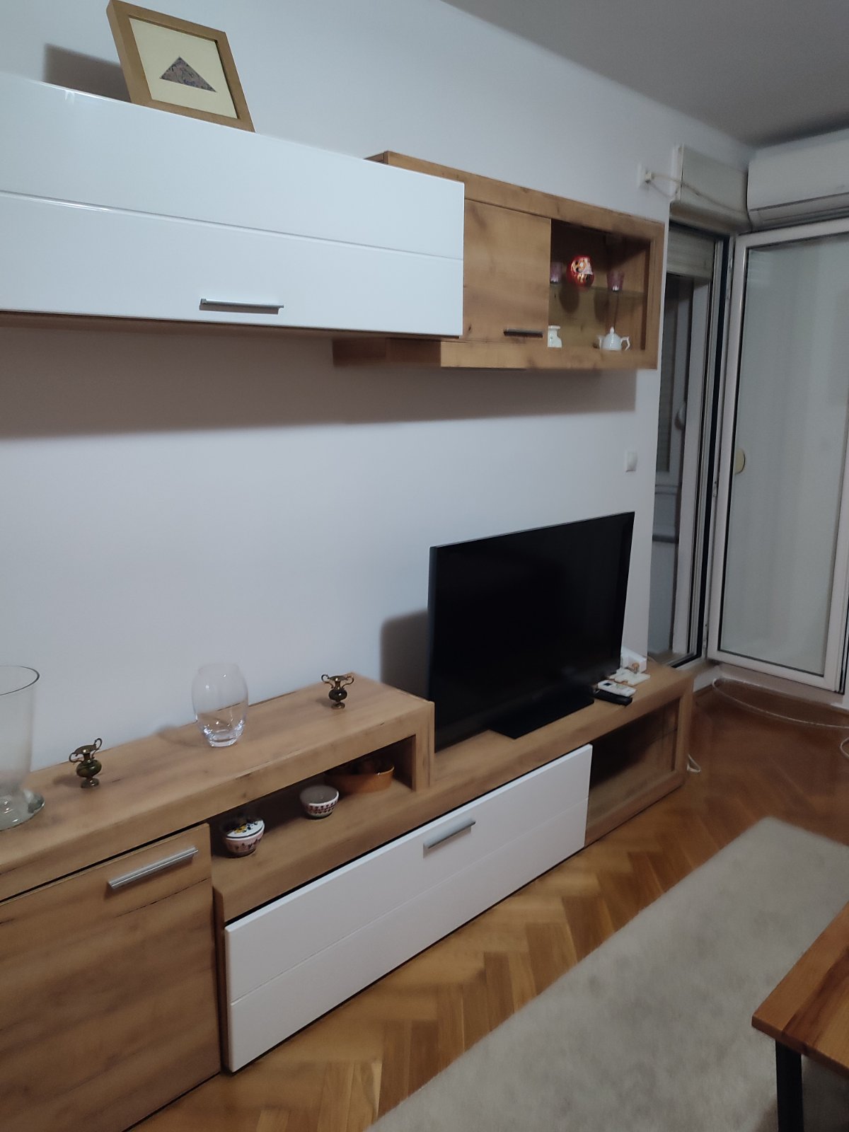 eede1cf2-7c41-482b-a5c4-0579cae7d3ec.jpg