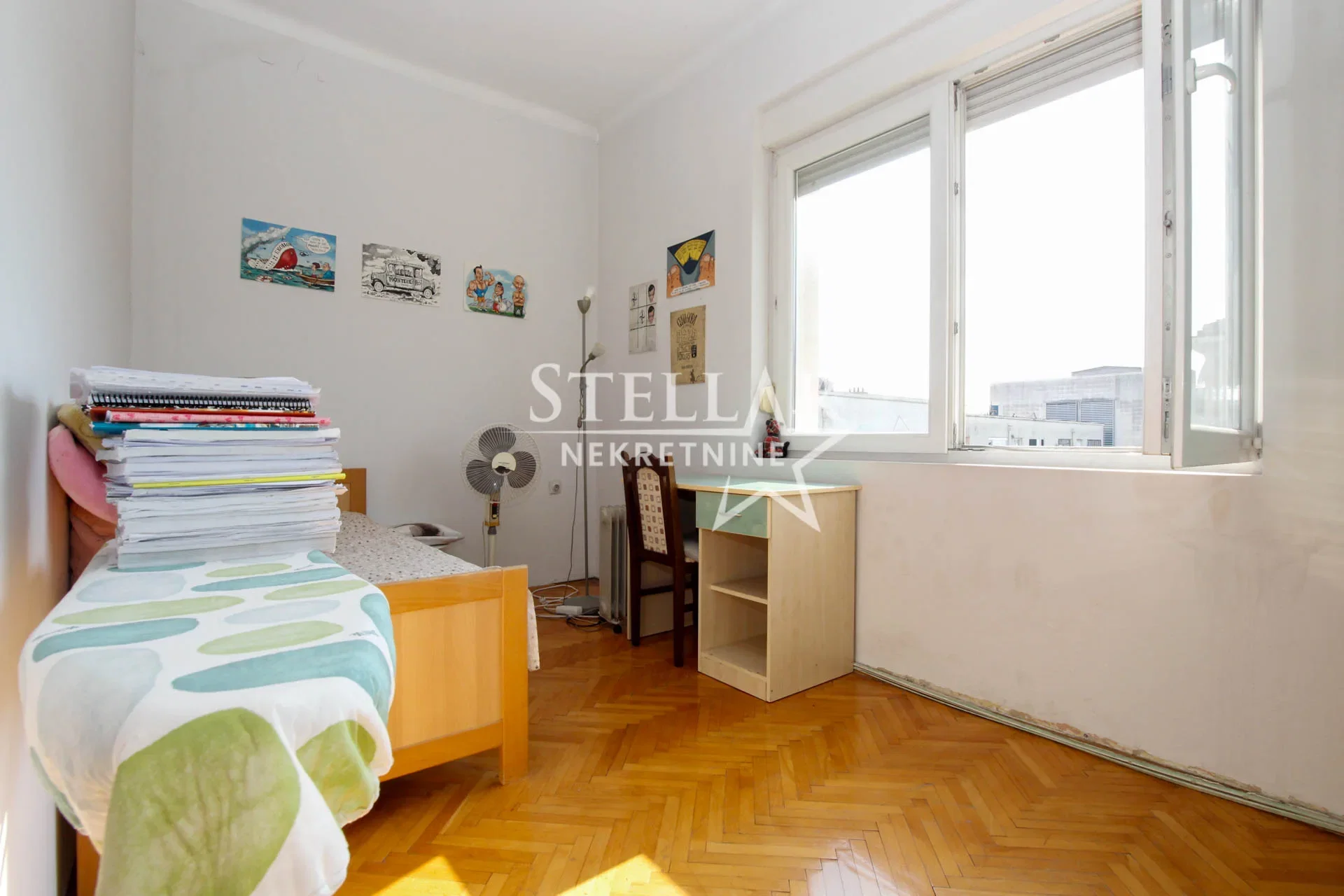 eef694d0-3fe3-49ba-81c5-58335f9b72bf.webp