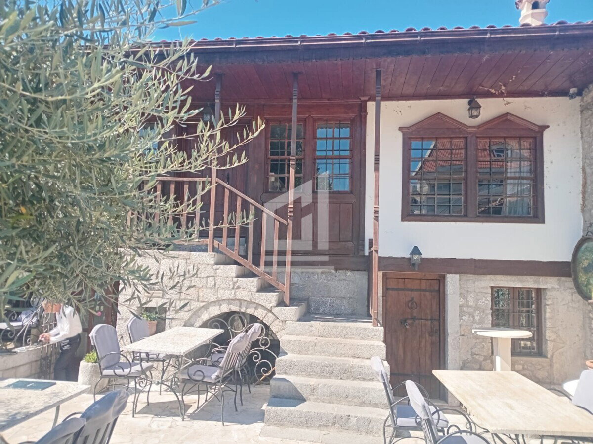 Kiralık - İş yeri Podgorica, Stara Varoš