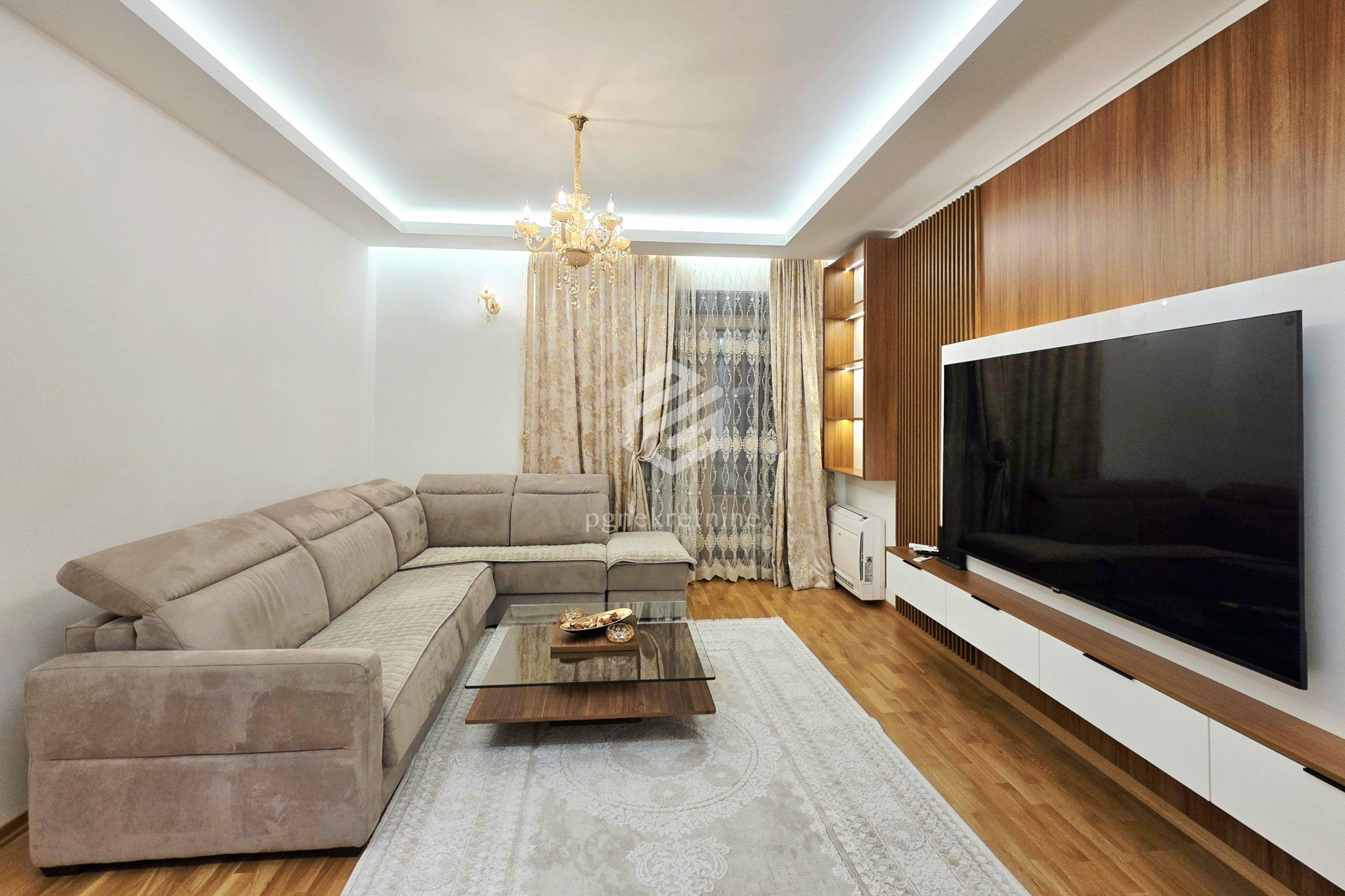 ef6877d7-ab34-4611-870b-ddddecbe91ad.jpg