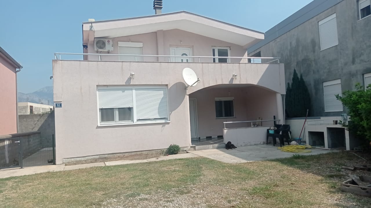 Prodaja - Kuća Bar, Bar