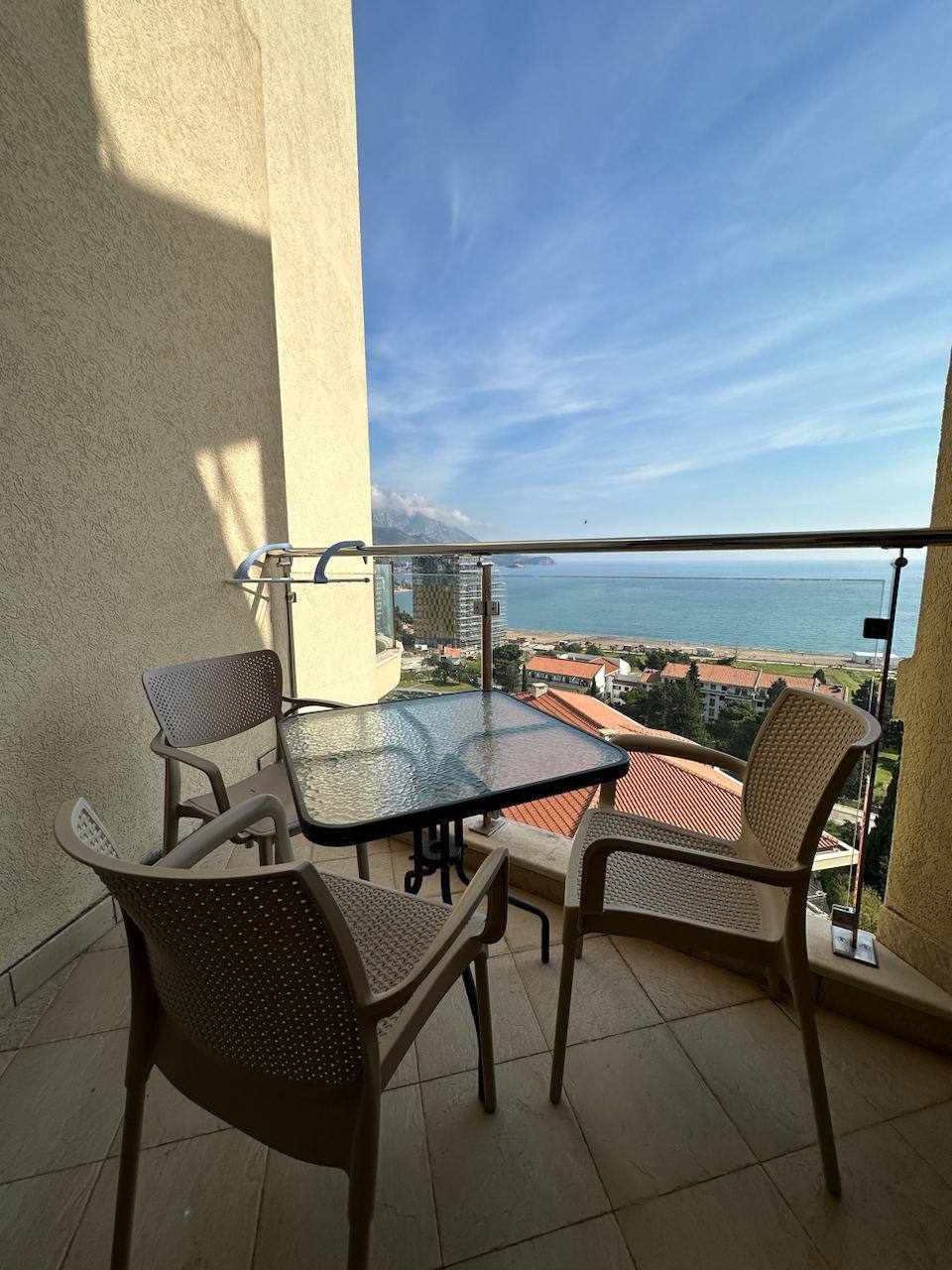 Продажа - Квартира Budva, Bečići