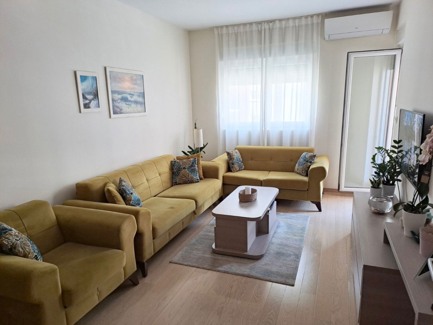 Продаж - Квартира Podgorica, City Kvart