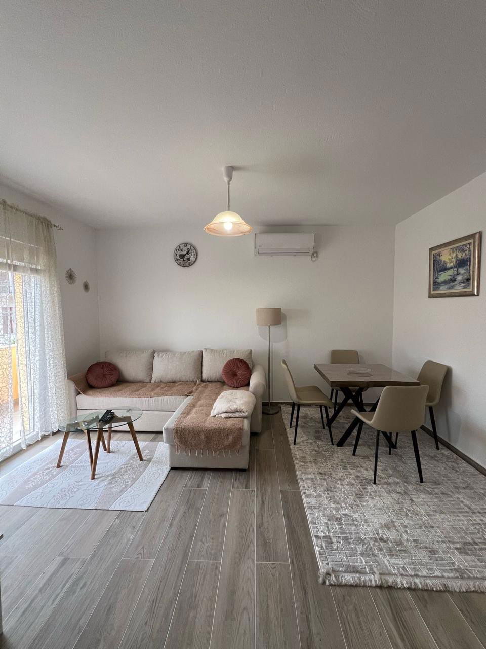 Оренда - Квартира Tivat, Kava