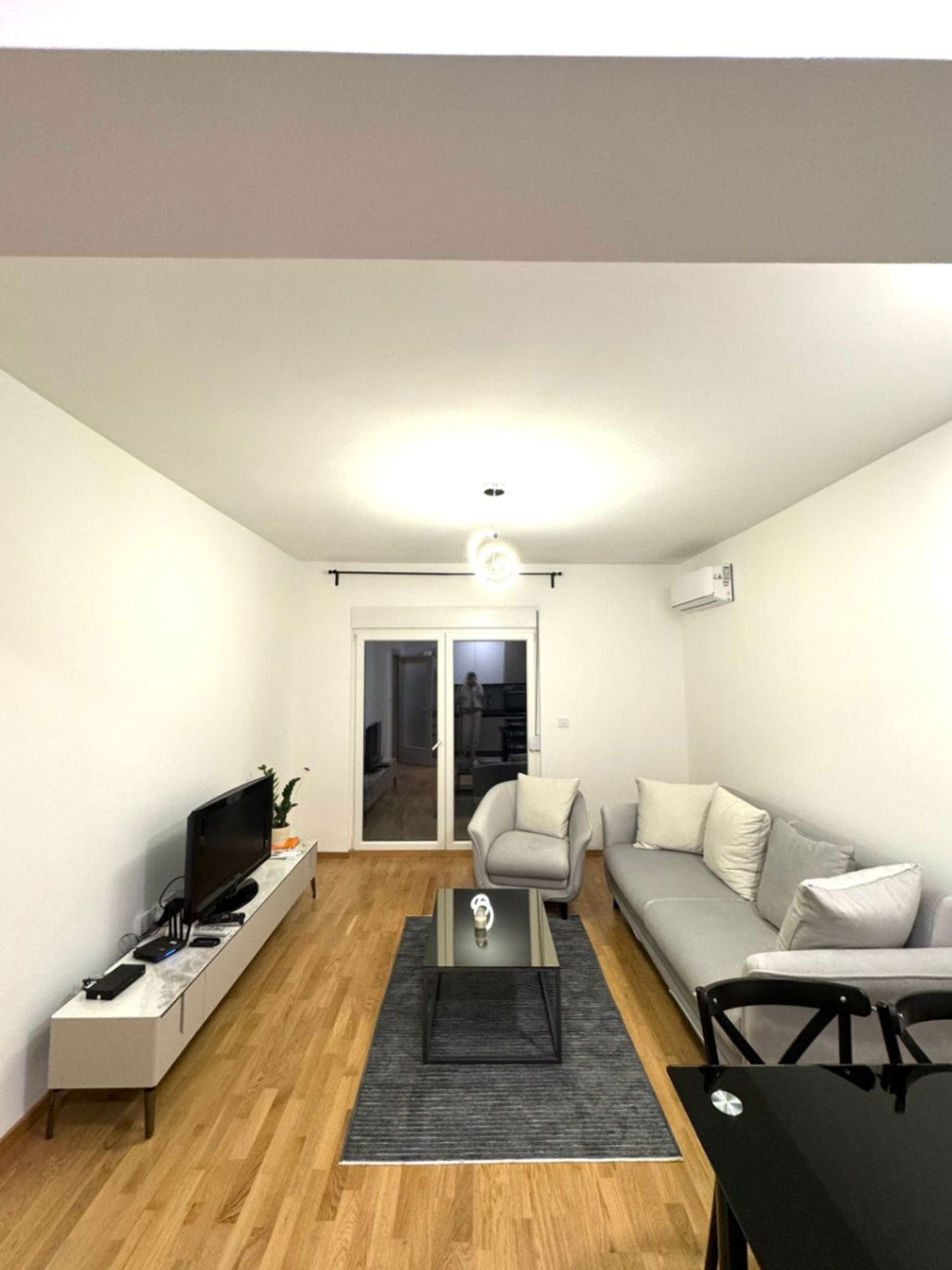 Izdavanje - Stan Podgorica, Ljubović