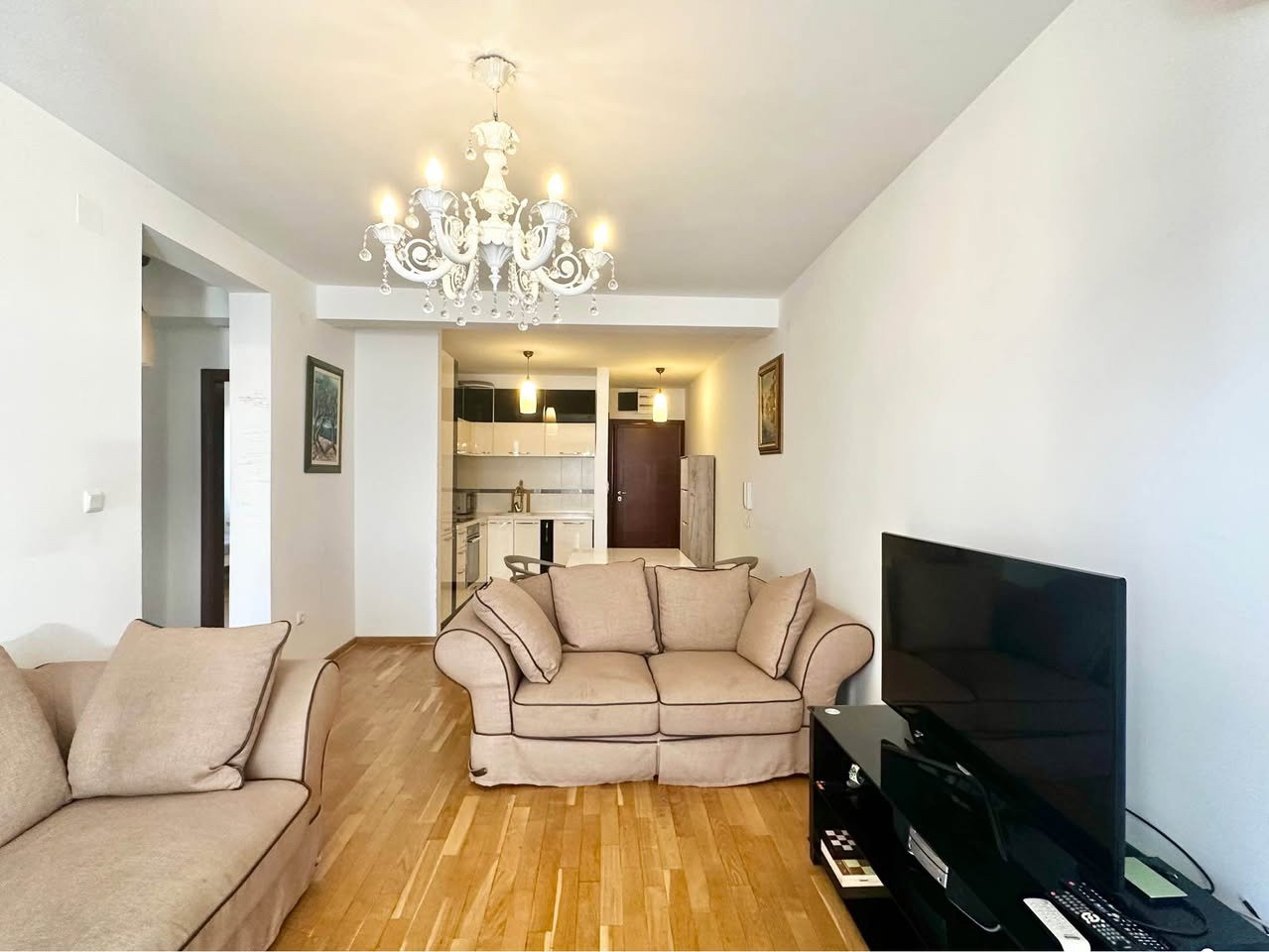 Продаж - Квартира Budva, Podkošljun