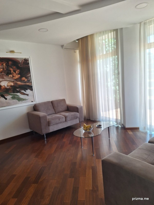 Sale - Office space Podgorica, Momišići