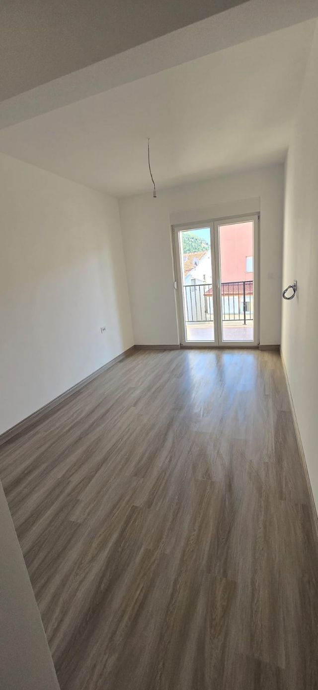 Slika nekretnine 8