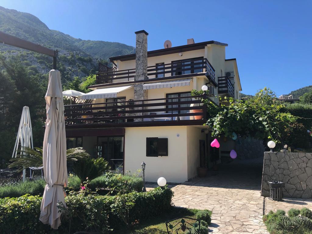 Sale - House Kotor, Kotor
