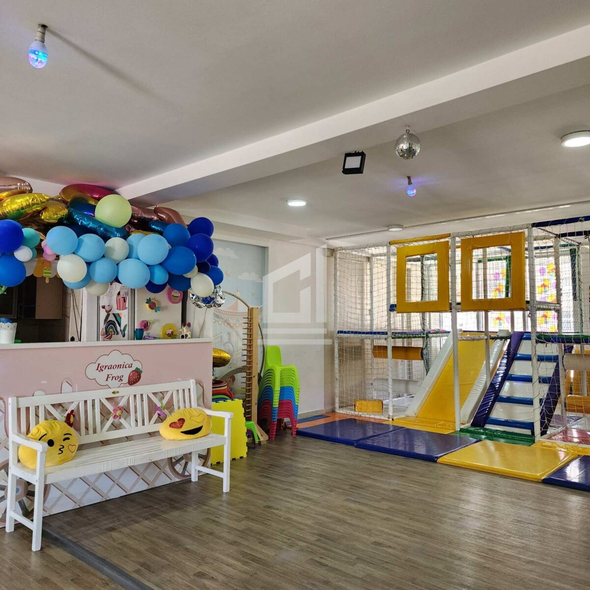 Rent - Office space Podgorica, Krivi Most
