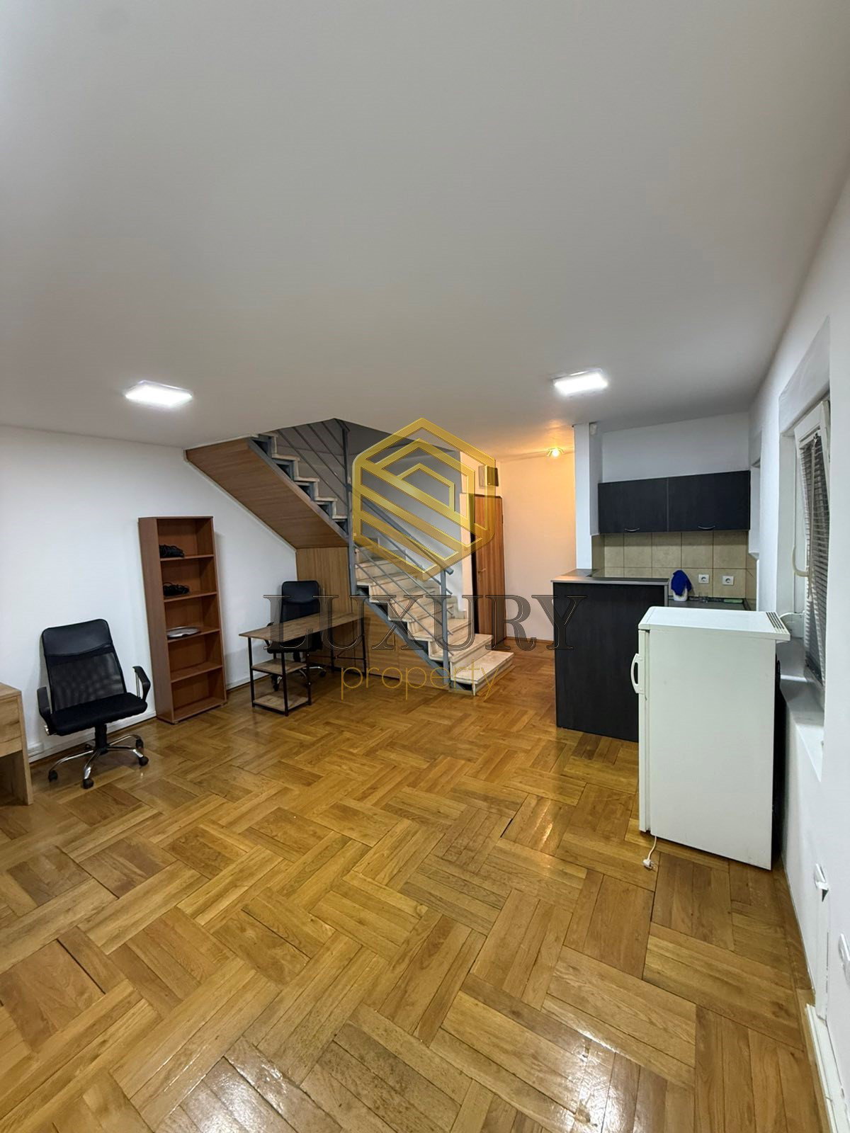 Rent - Office space Podgorica, Stari Aerodrom