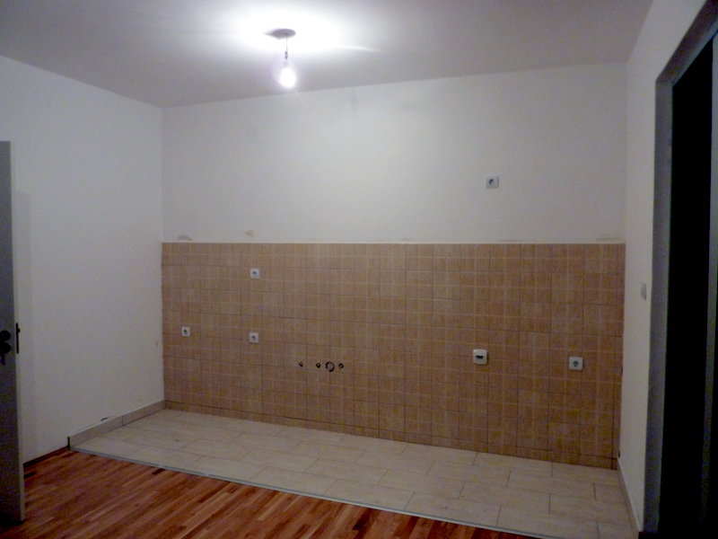 Продажа - Квартира Budva, Bečići