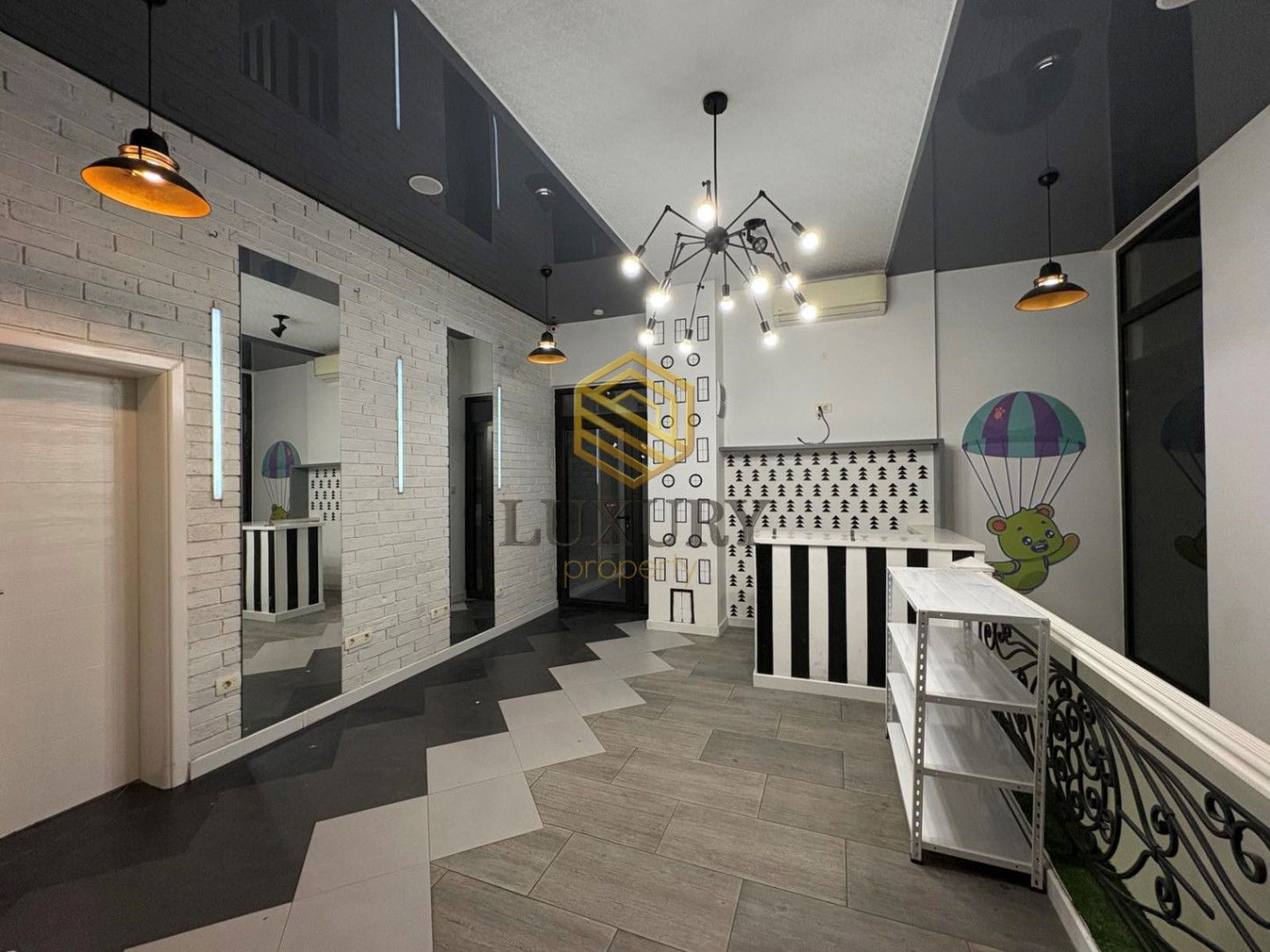 Kiralık - Iş yeri Podgorica, Dalmatinska ulica