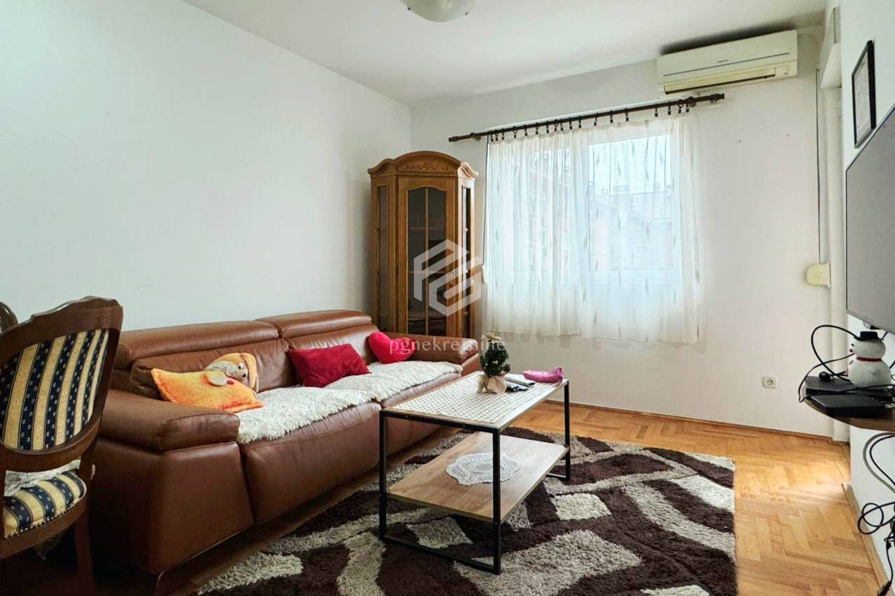 Izdavanje - Stan Podgorica, Stari Aerodrom