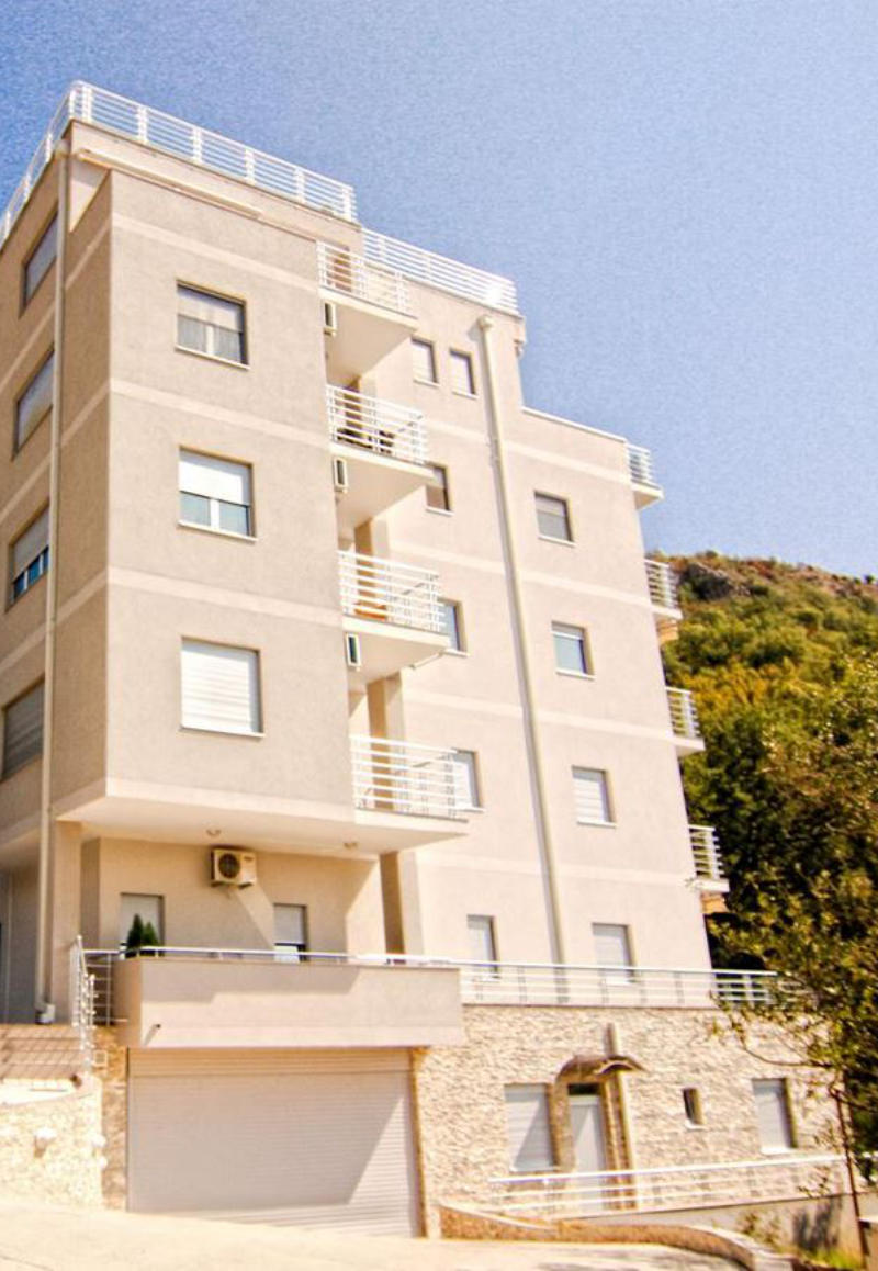 Satılık - Daire Budva, Bečići