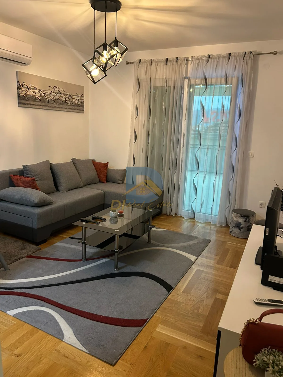 Оренда - Квартира Tivat, Kalimanj