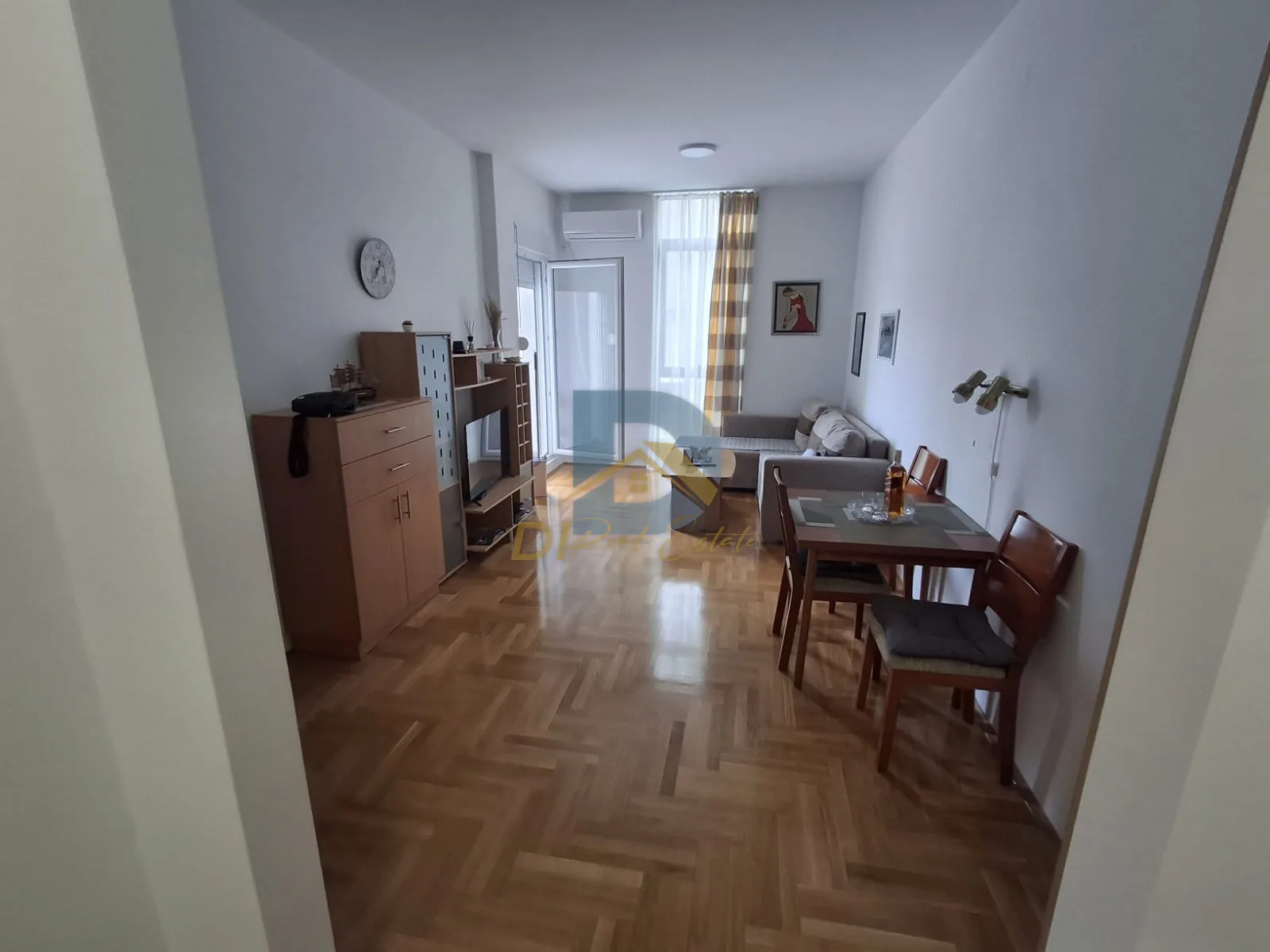 Rent - Apartment Tivat, Kava