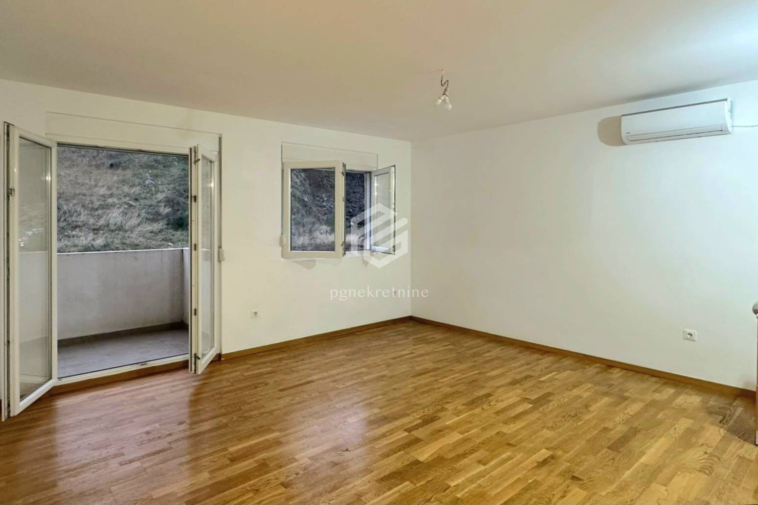 Kiralık - Daire Podgorica, Ljubović