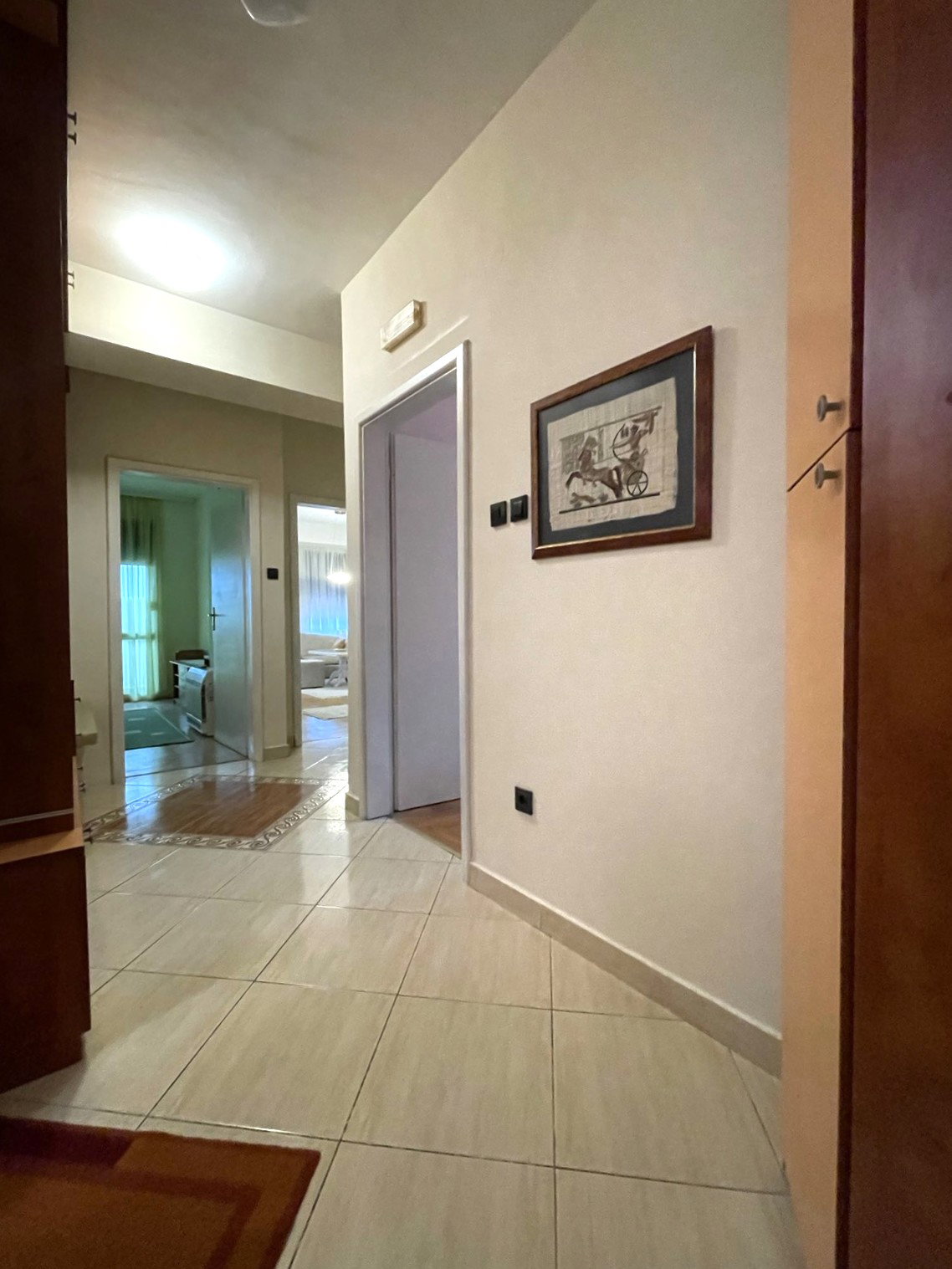 fa493022-addb-41ca-b988-a6608b18ebb6.jpg