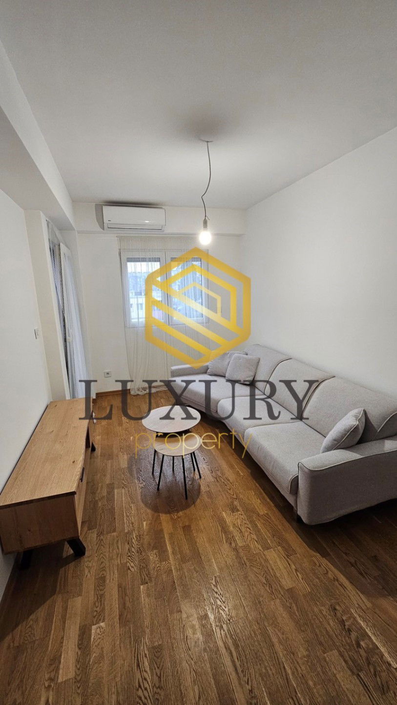 Prodaja - Stan Podgorica, Pobrežje