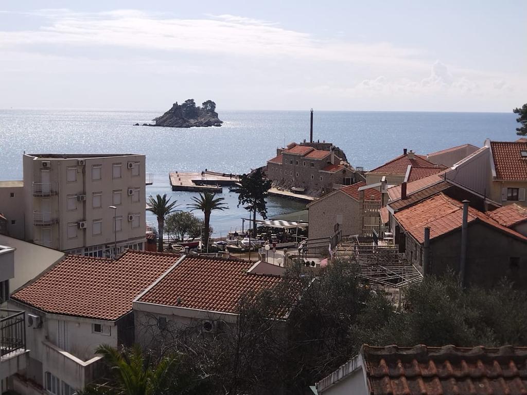Prodaja - Stan Budva, Petrovac