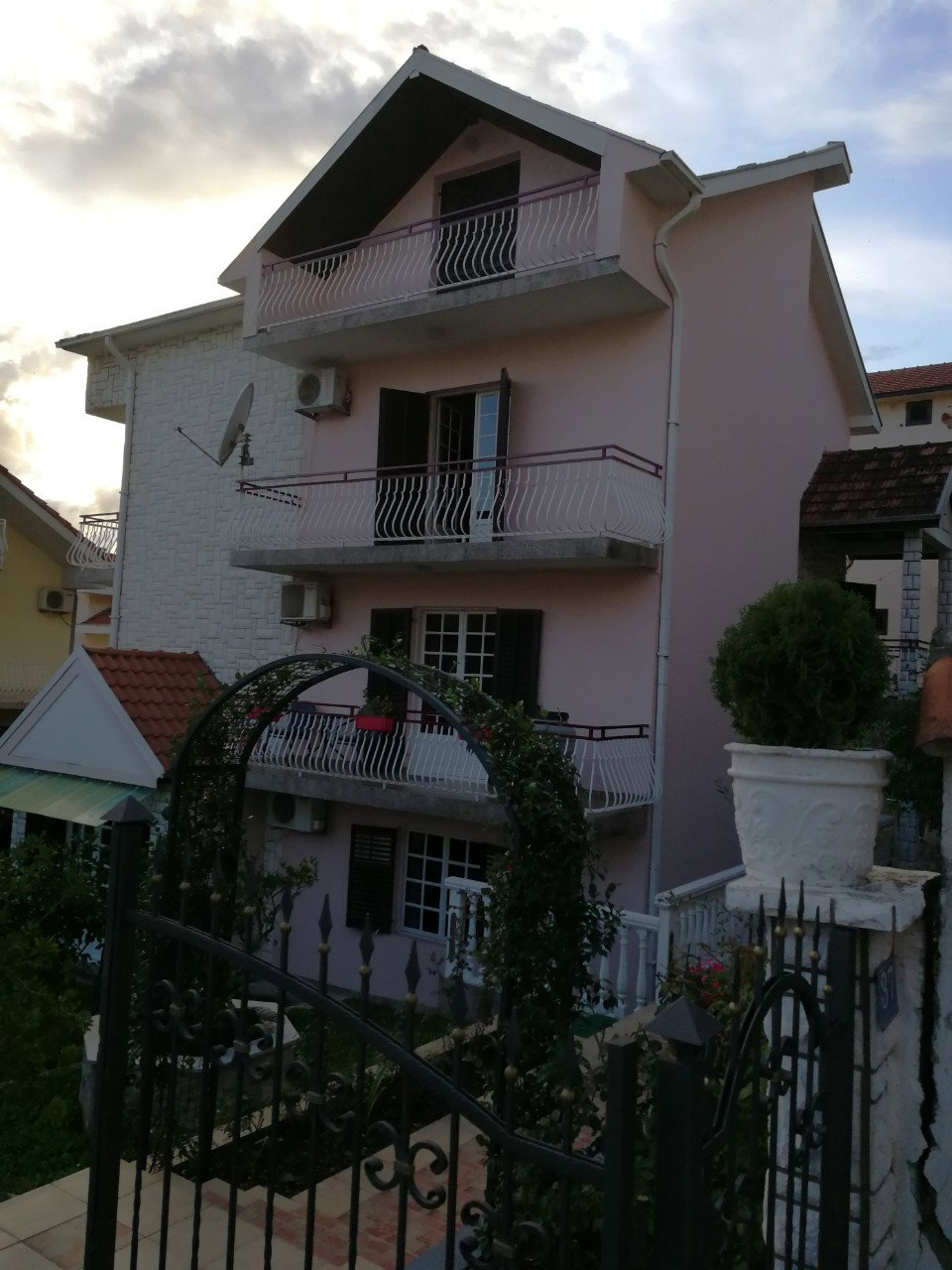 Slika nekretnine 8