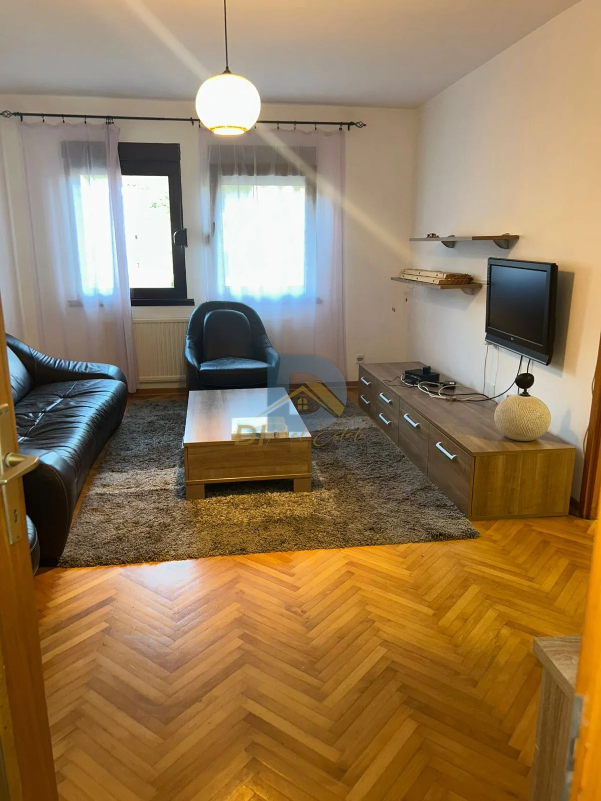 Slika nekretnine 4