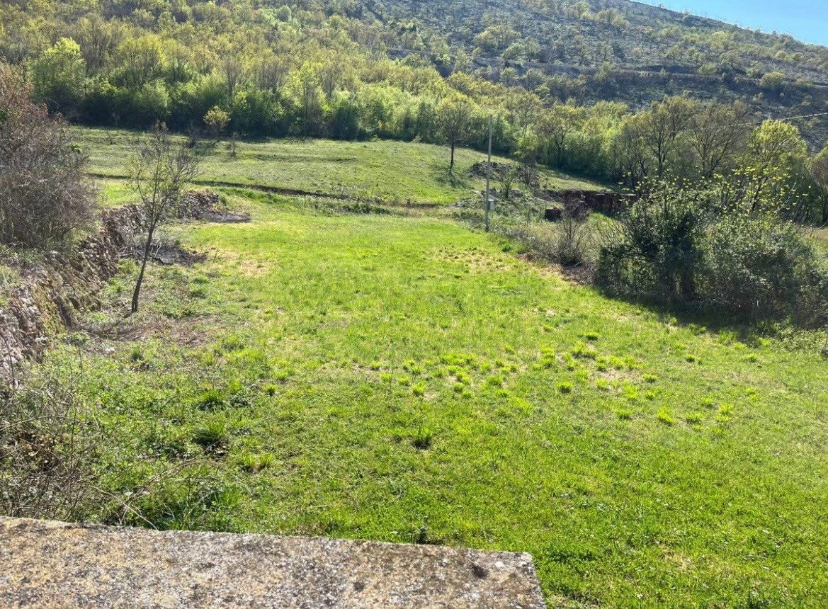 Prodaja - Zemljište Podgorica, Bioče