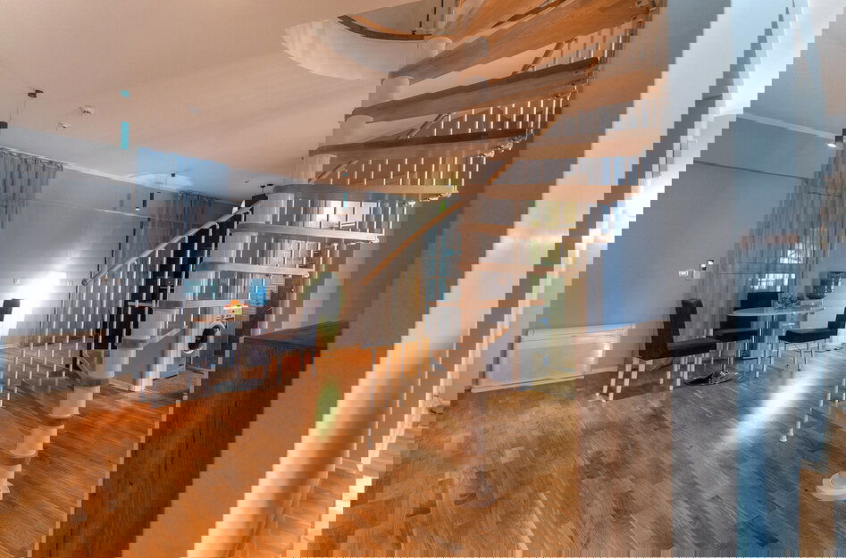 fd81afe3-b31a-412a-8bc5-f170b483f062.jpg