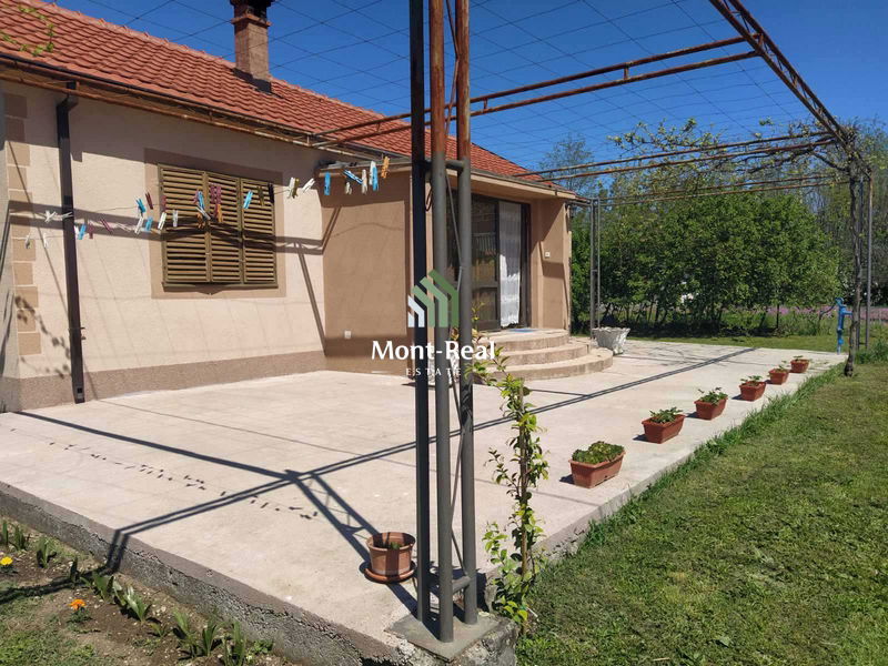 Sale - House Podgorica, Podgorica