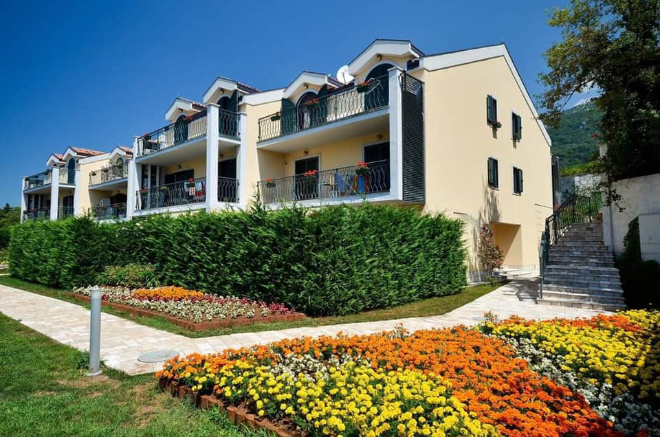 Sale - House Budva, Lastva