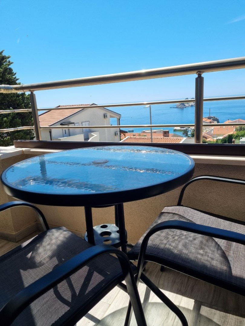 Продаж - Квартира Budva, Petrovac